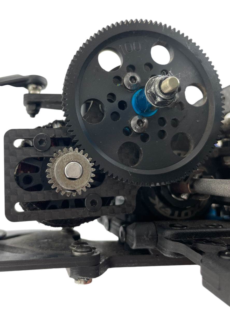 3MM DR10 MOTOR MOUNT
